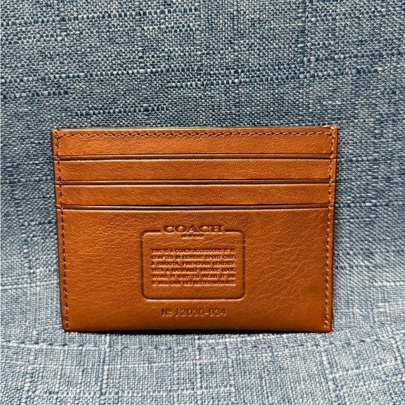 Coach Brown Leather Card Holder- Brand New with tag - Picture 2 of 3